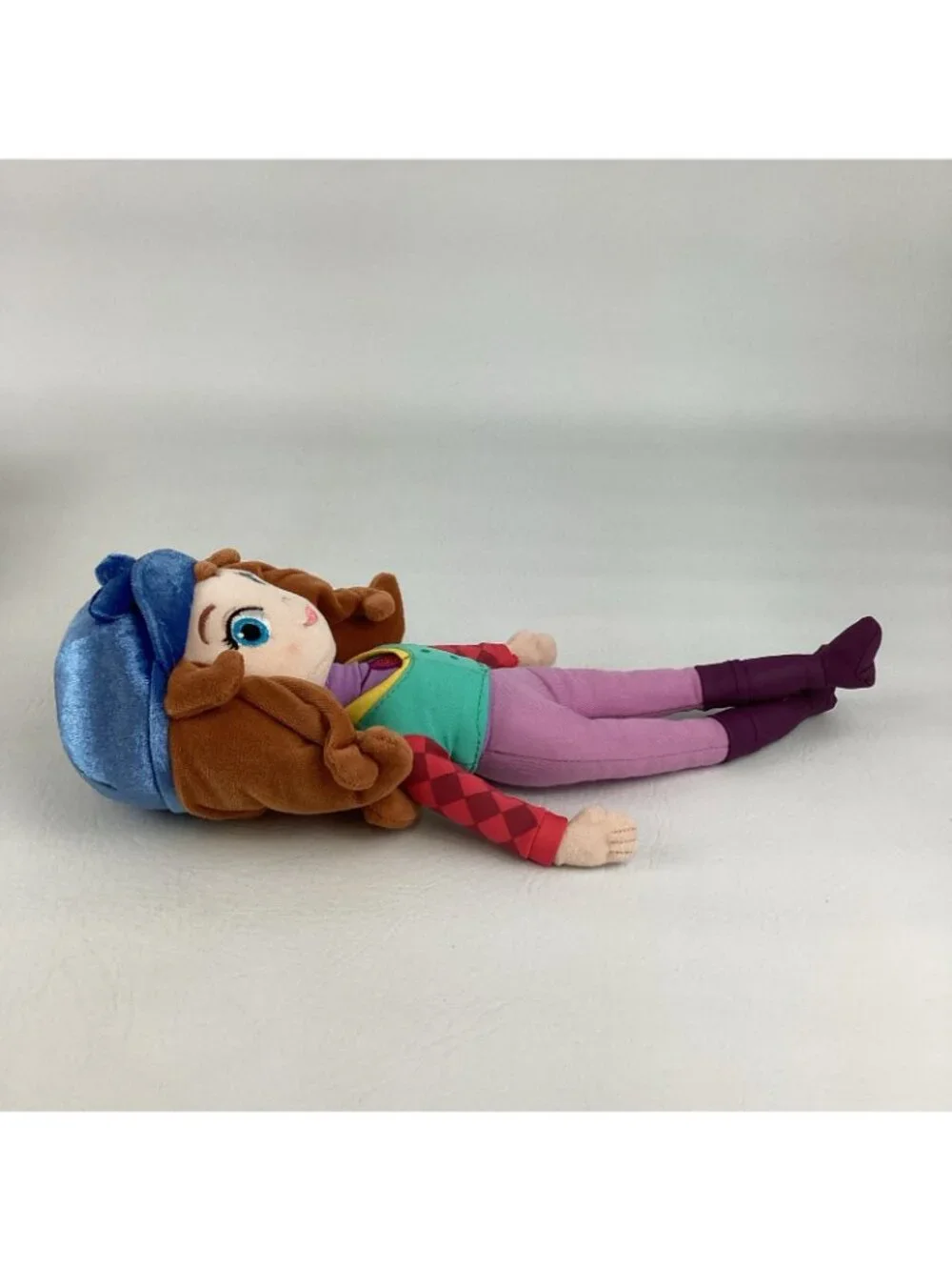 Disney Store Sofia First Equestrian Doll Saffron Pegasus Plush Stuffed Animal